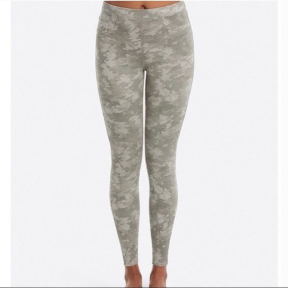 Spanx Ankle Jean-ish Leggings Stone Wash Camo - Picture 3 of 9